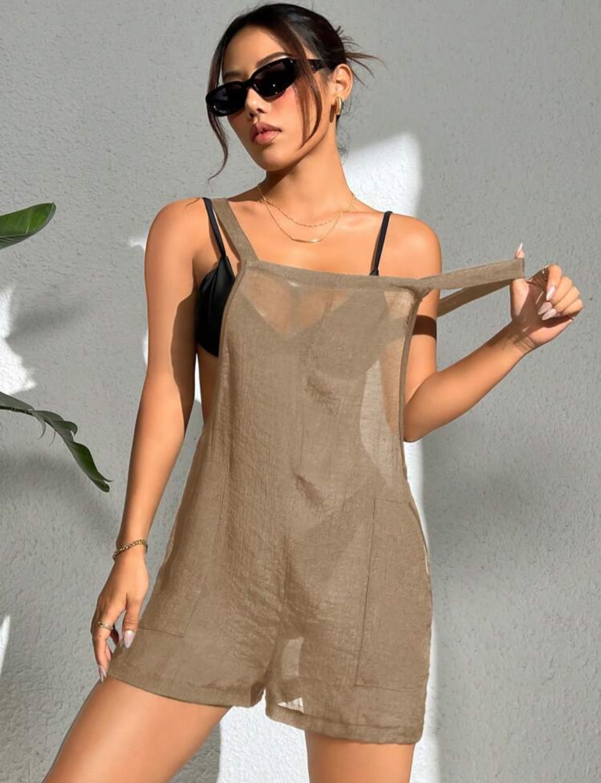 Overol Playero Transparente Color Café con Tirantes Anchos